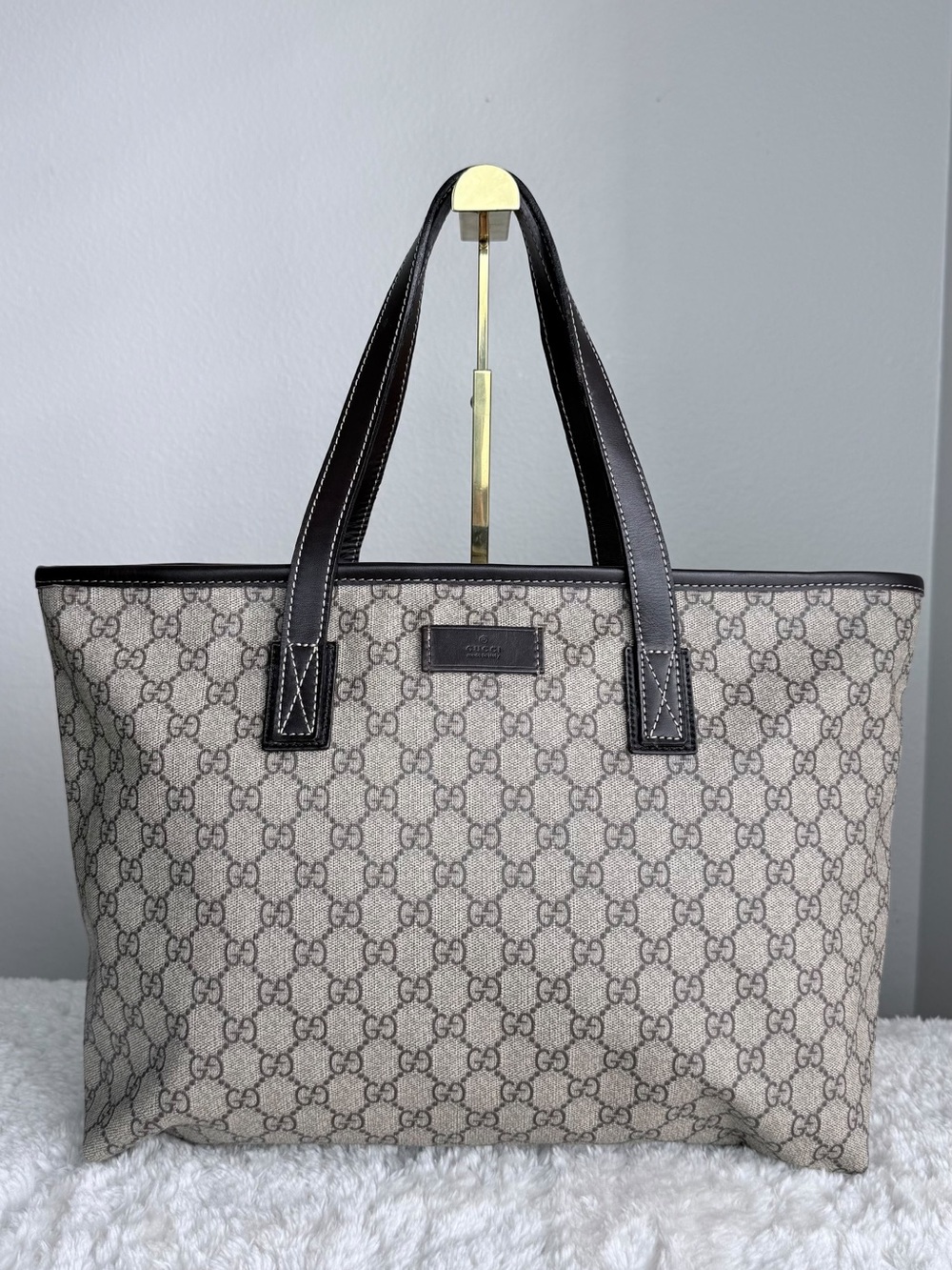 👜Authentic💚Gucci Beige GG Supreme Canvas Tote with Dark Brown Trim